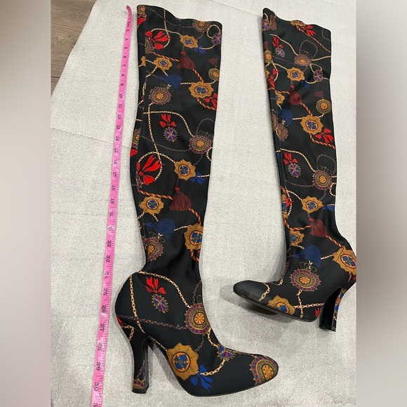 [38/7-7.5]ZARA Woman Black Satin Scarf Print Thigh High Heel Pointed Boots - Picture 5 of 11